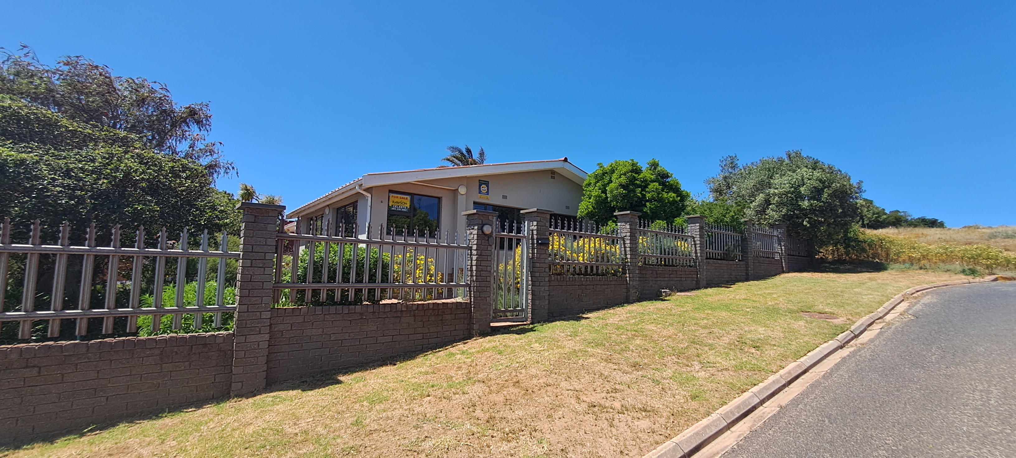 4 Bedroom Property for Sale in Vredenburg Western Cape